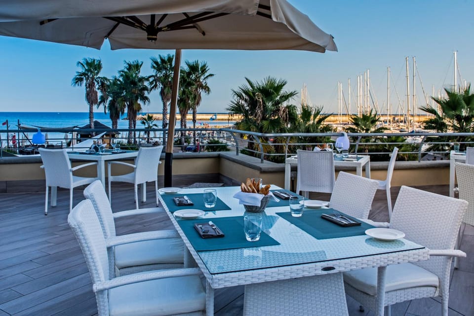 Aregai Marina Hotel & Residence Hotel in Liguria