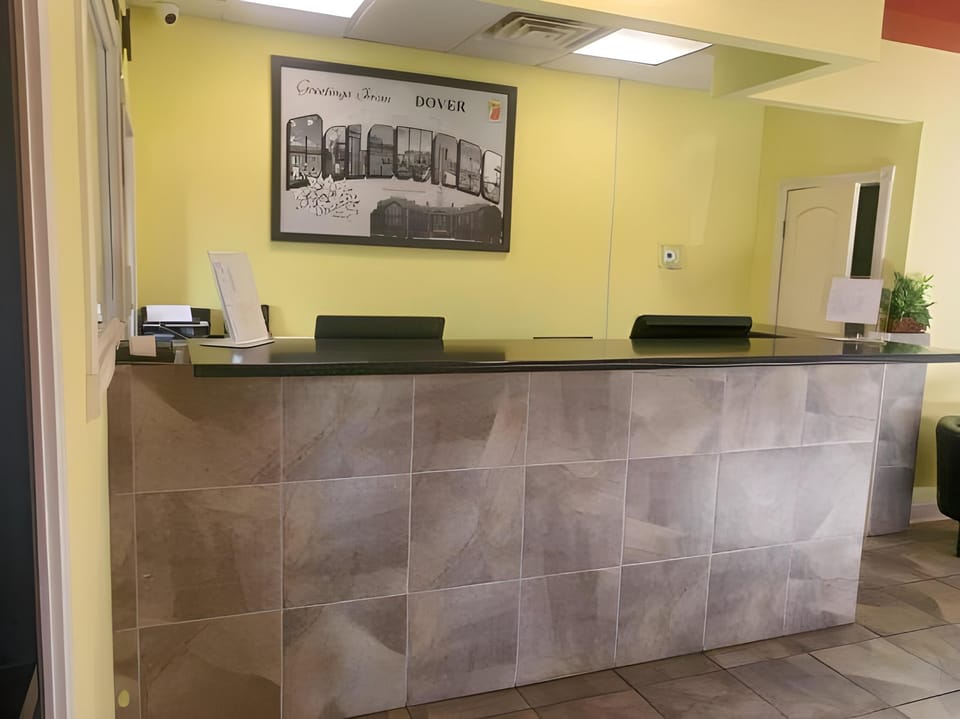 Super 8 by Wyndham Dover Hotel in Dover