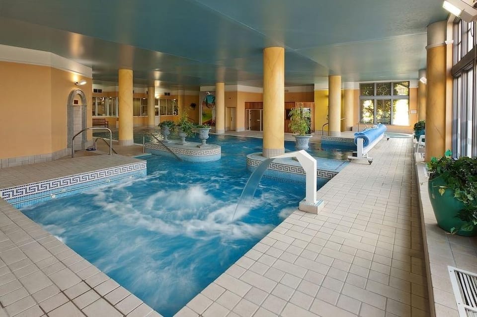 Ashdown Park Hotel Hotel in Ireland