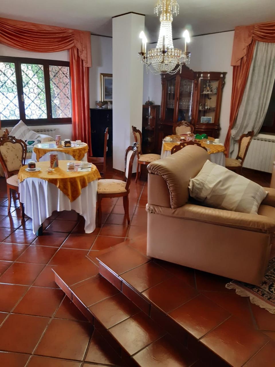 B&B Villa Giovanni Hotel in Ostia