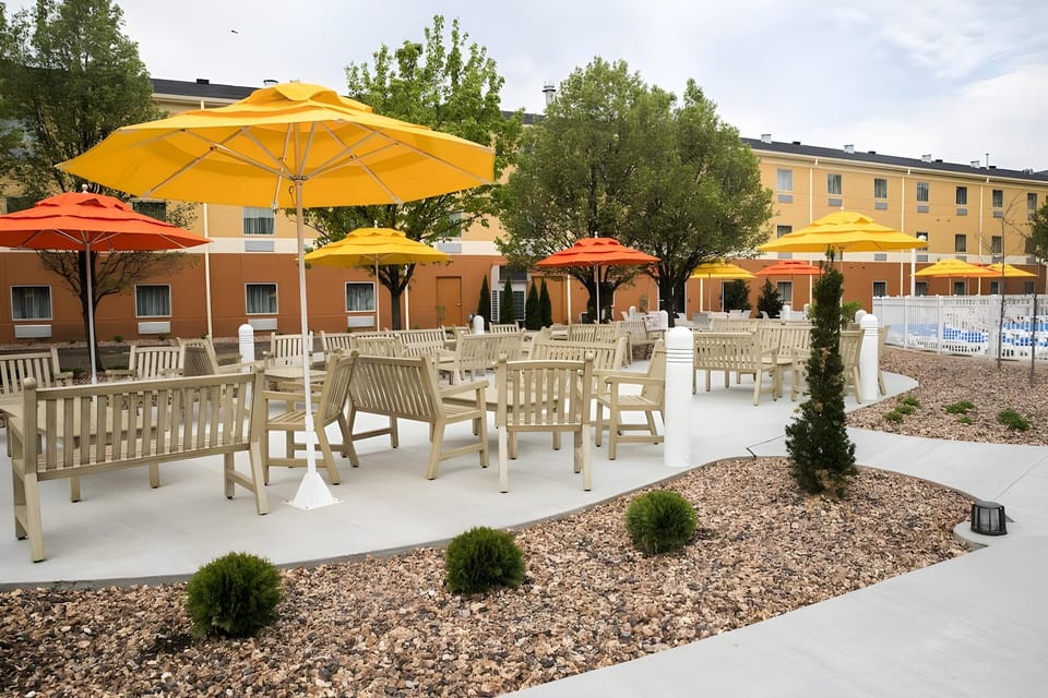 Cedar Point's Express Hotel Hotel in Sandusky