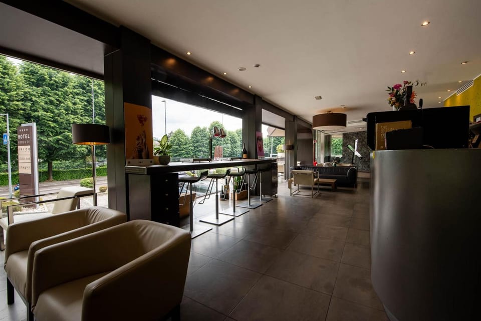 Axolute Comfort Hotel Como Cantu Hotel in Lombardy