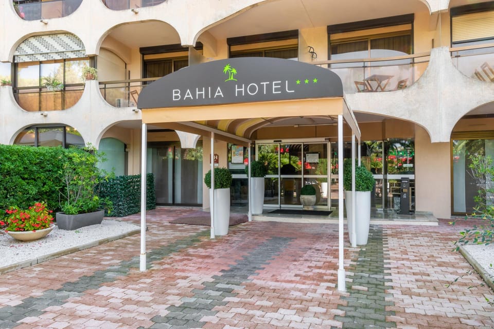 Hotel Bahia Hotel in Villeneuve-Loubet