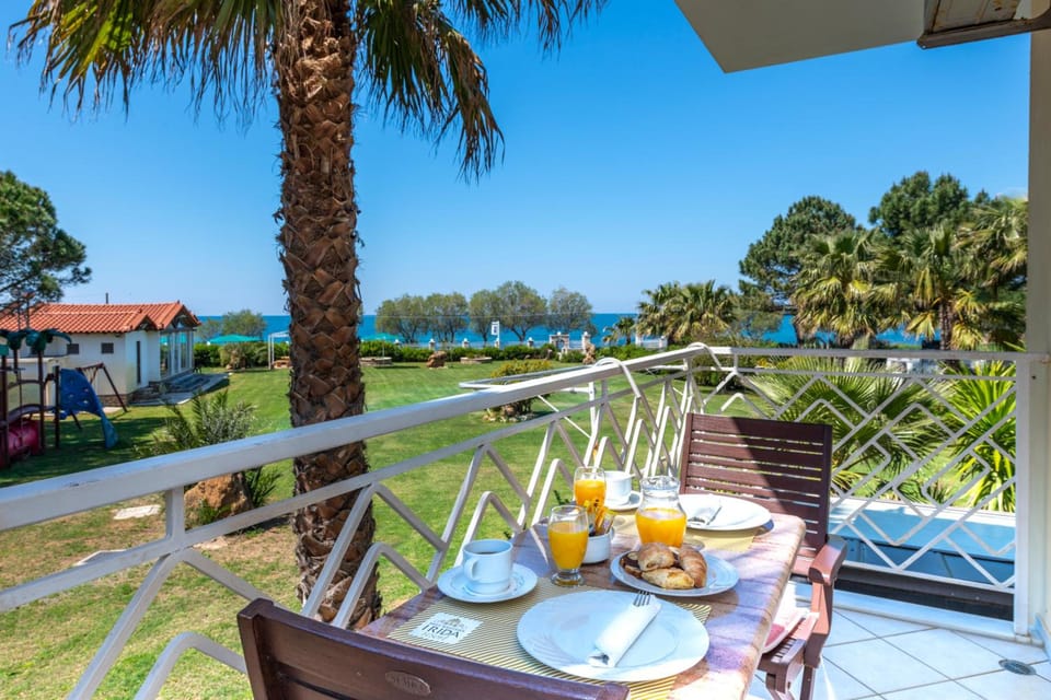 Irida Beach Resort Suites Apartment hotel in Messenia