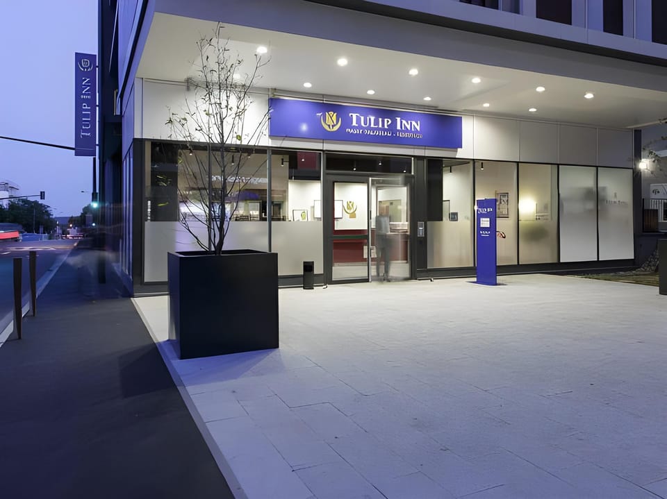Tulip Inn Massy Palaiseau Residence Hotel in Massy