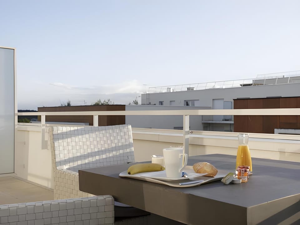 Tulip Inn Massy Palaiseau Residence Hotel in Massy