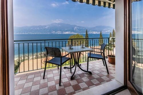 Residence Solei Classic & Plus Hotel in Brenzone sul Garda