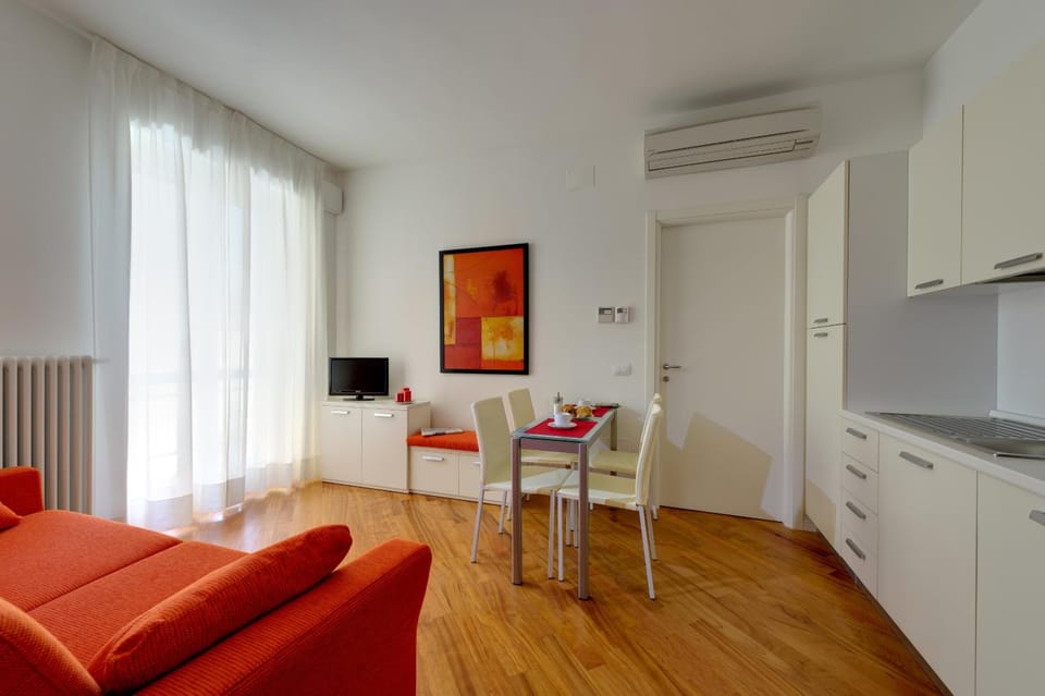 My House Apartments Hotel in Cremona