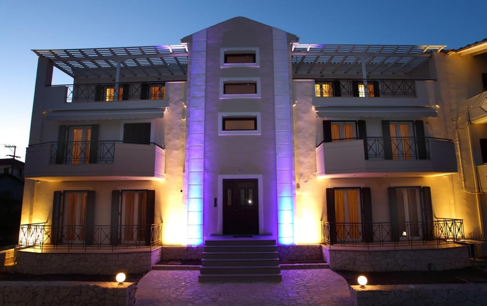 Niriides Apartment hotel in Lefkada