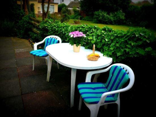Malvern House Hotel in High Wycombe