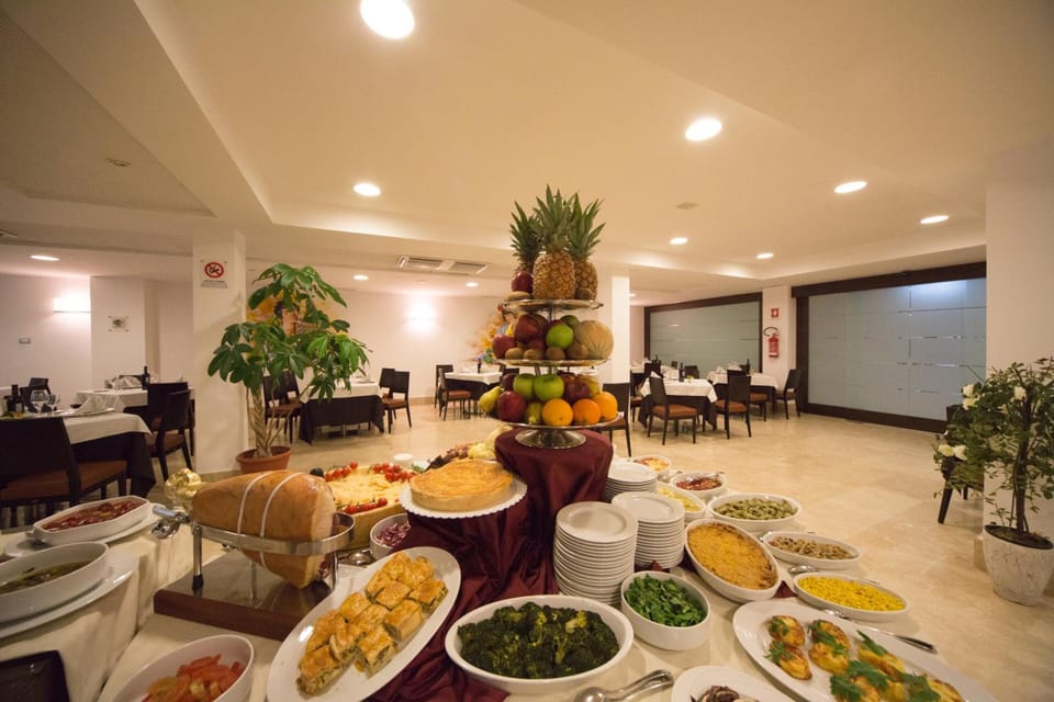 Centrum Palace Hotel Hotel in Molise, Italy