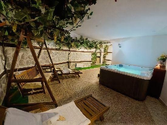 Family Complex Mountain Romance Apartments Hotel in Bansko