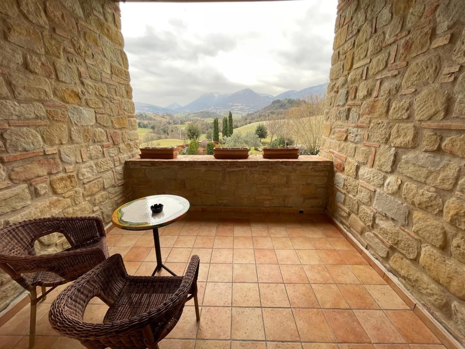 Le Calvie, country house Hotel in Umbria