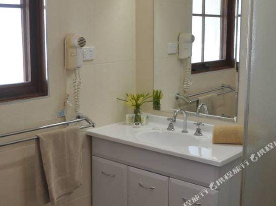 Lightning Ridge Outback Resort & Caravan Park Hotel in New South Wales