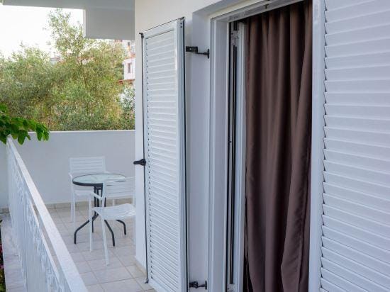 Act Art Skiathos Hotel in Skiathos