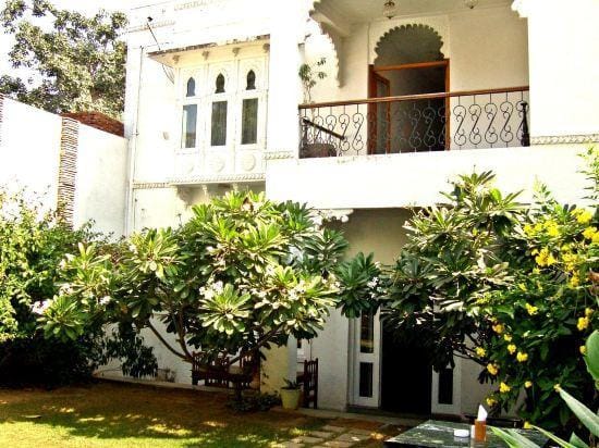 Hibiscus Hotel in Udaipur