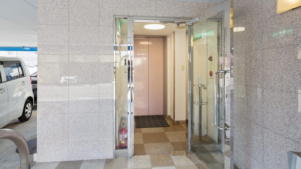Business Hotel East Park Ritsurin Hotel in Japan