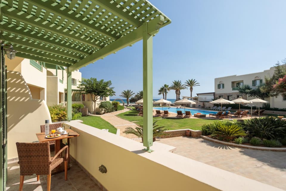 Finikas Hotel Hotel in Naxos, Naxos and Lesser Cyclades, Greece