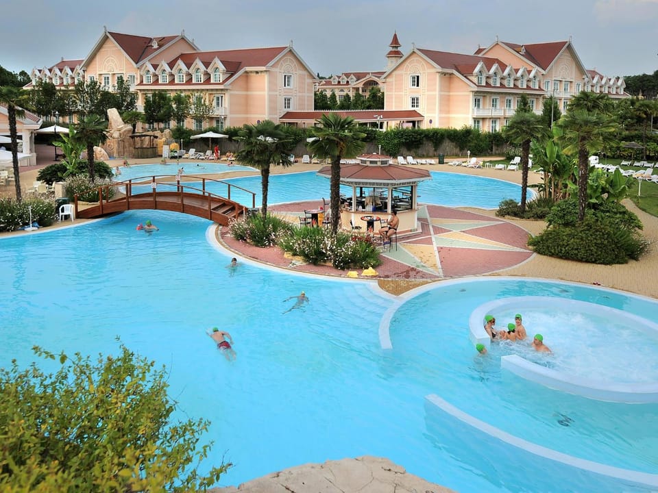 Gardaland Hotel Hotel in Lake Garda