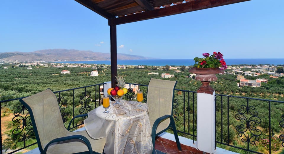 Antilia Apartments Hotel in Crete