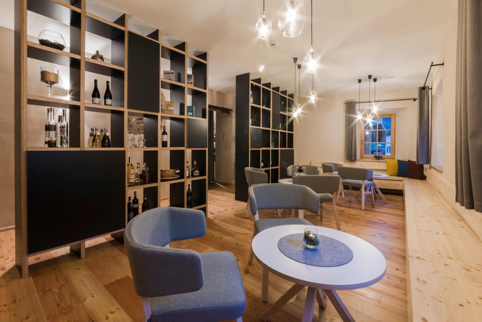 Bar/lounge