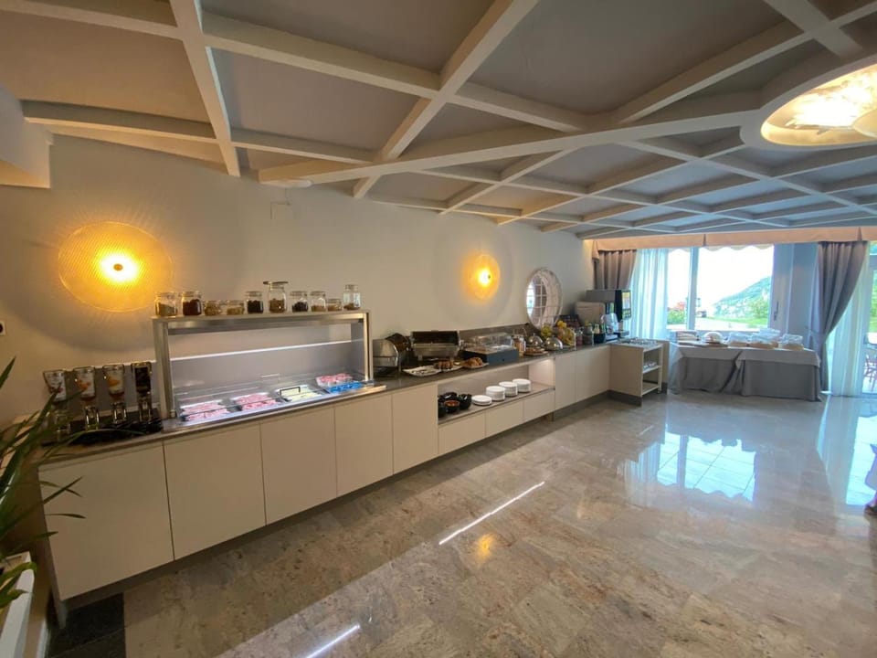 Golf Ca Degli Ulivi Hotel in Torri del Benaco