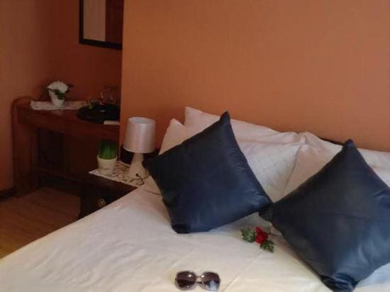 King Guest Lodge Hotel in Port Elizabeth