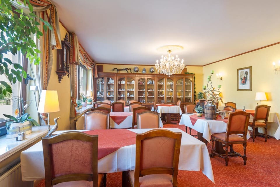 Hostellerie Val Fleuri Hotel in Luxembourg District, Luxembourg