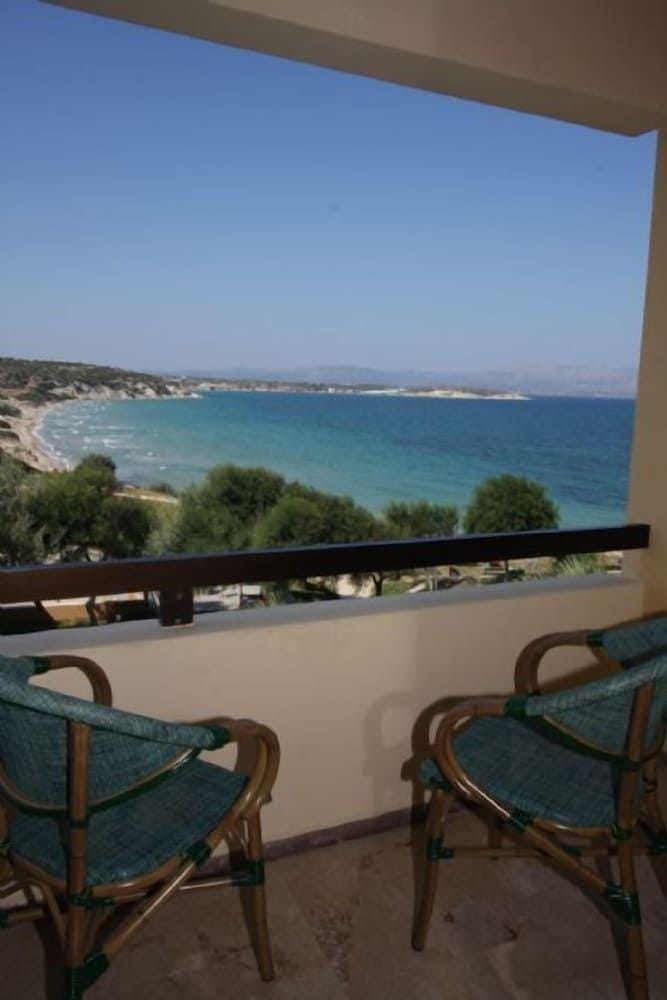Babaylon Hotel Hotel in Cesme