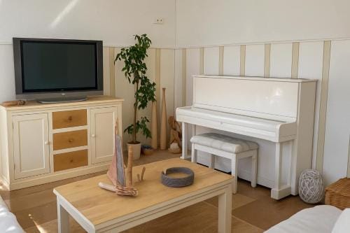 Adamantia Hotel in Samos, Greece