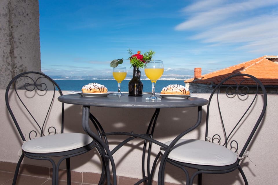 Apartments Tino Hotel in Split-Dalmatia County