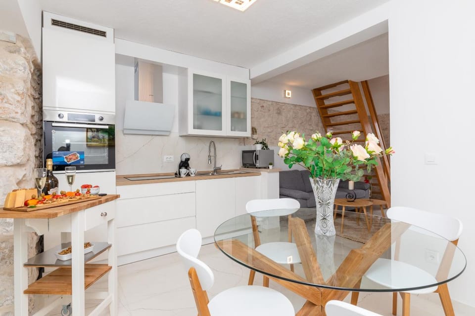 Apartments Tino Hotel in Split-Dalmatia County