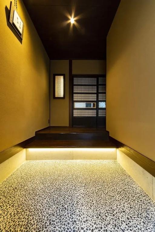 Higashiyama Sho Hotel in Kanazawa