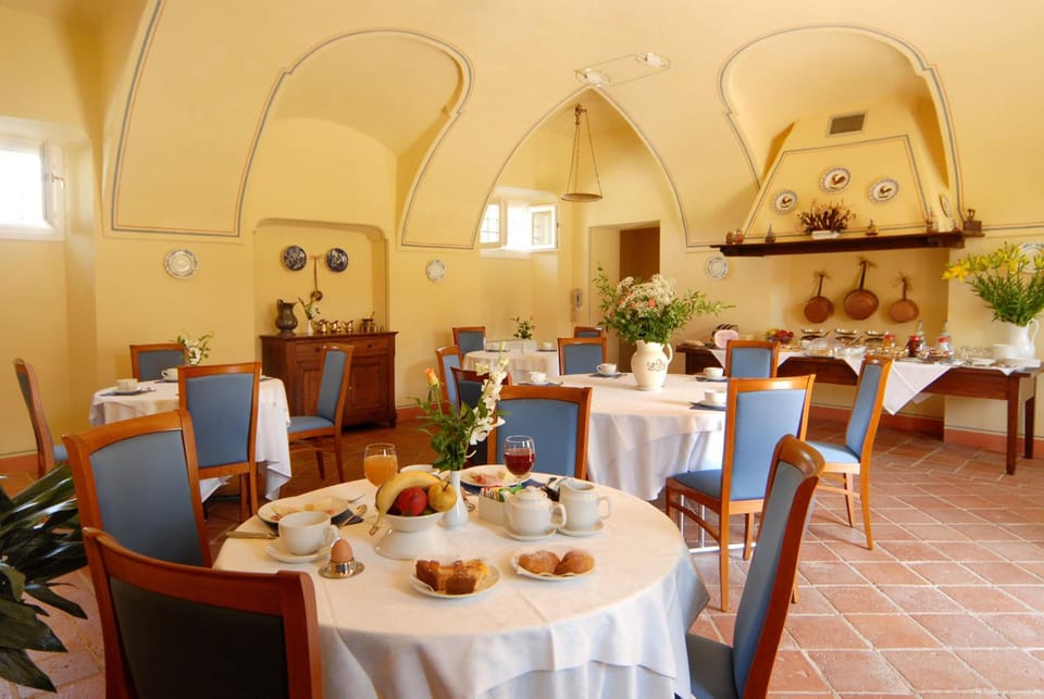 Hotel Antico Podere Propano Hotel in Piedmont