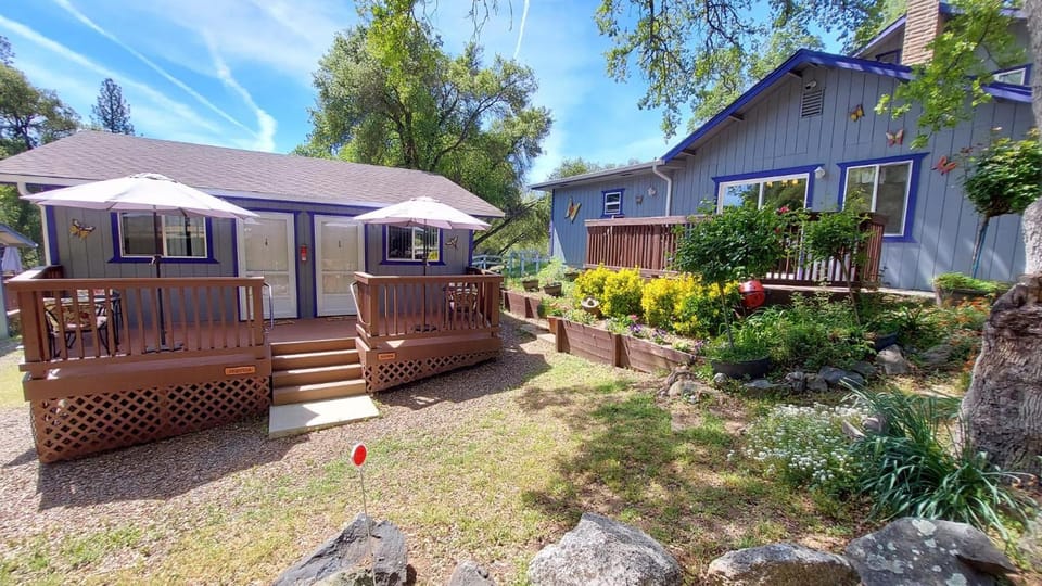 Little Valley Inn Inn in Bootjack
