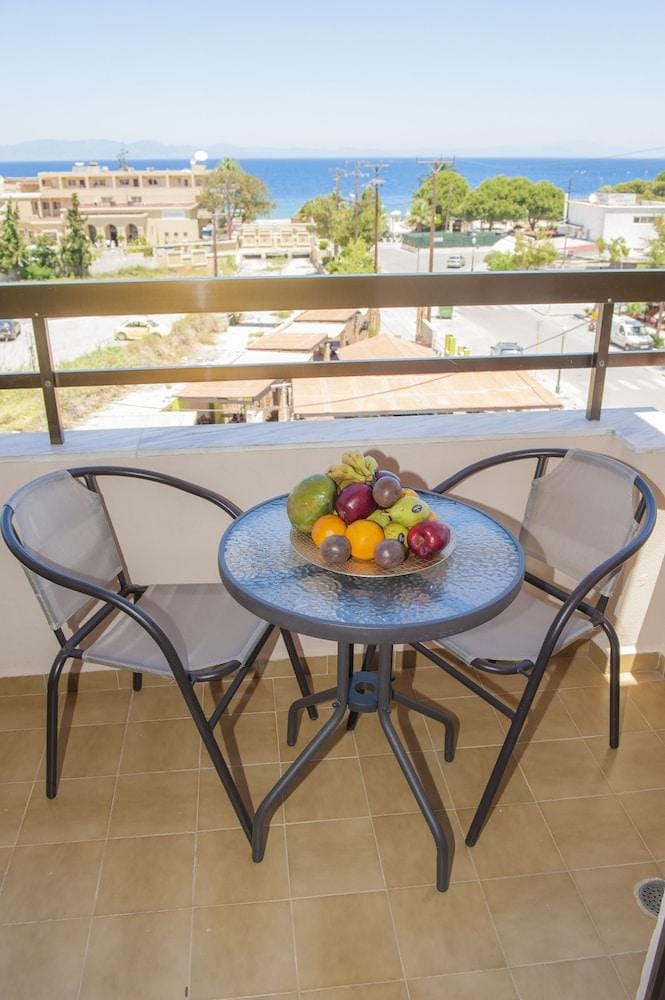 Heleni Beach Hotel Hotel in Ialysos
