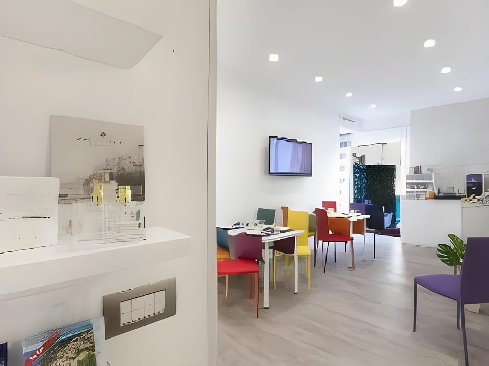 Vhome Hotel in Priora