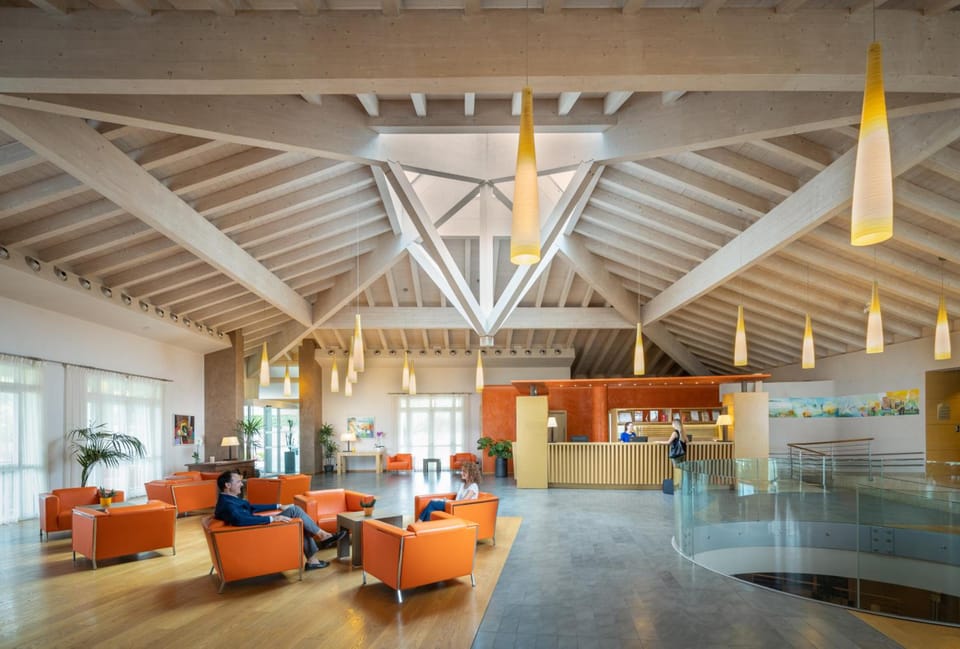 Hotel Caesius Thermae & Spa Resort Hotel in Bardolino