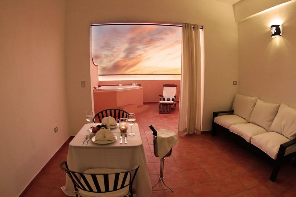 La Posada Hotel & Beach Club Hotel in La Paz