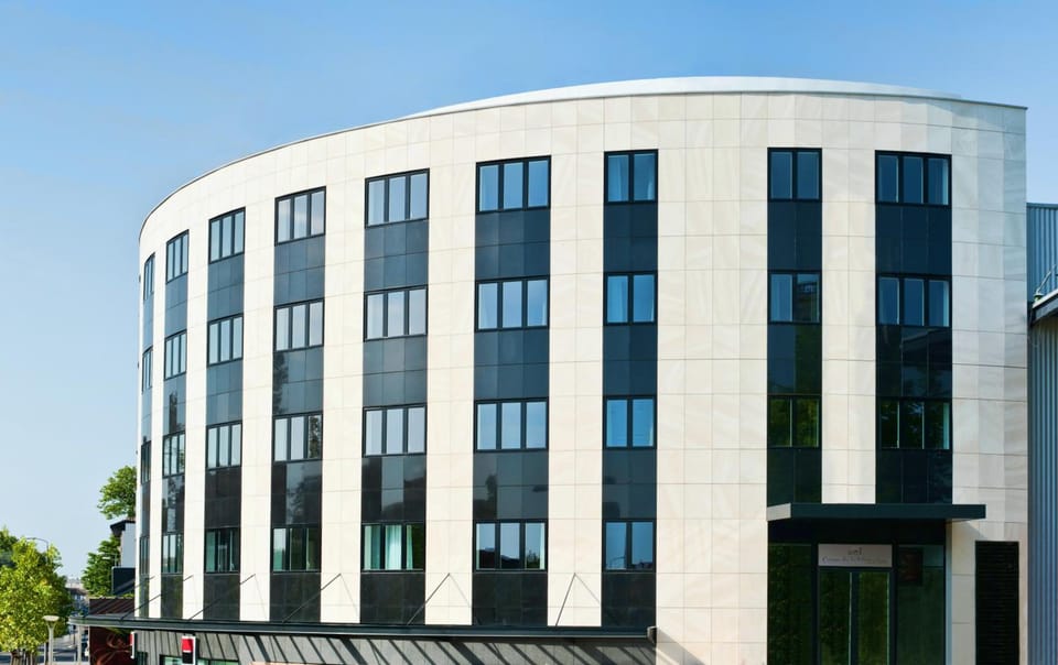 Teneo Apparthotel Talence - Arthena Apartment hotel in Bordeaux