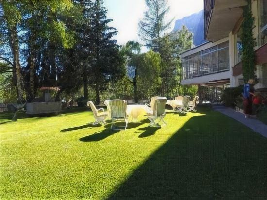 Hotel Regina Terme Hotel in Canton of Valais