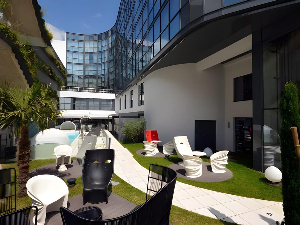 Holiday Inn DIJON by IHG Hotel in Dijon