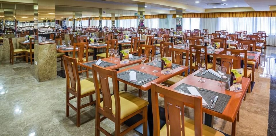 Hotel Avenida Hotel in Benidorm