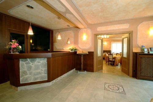 Hotel Dama Bianca Hotel in Valtournenche