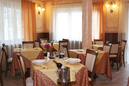 Hotel Dama Bianca Hotel in Valtournenche