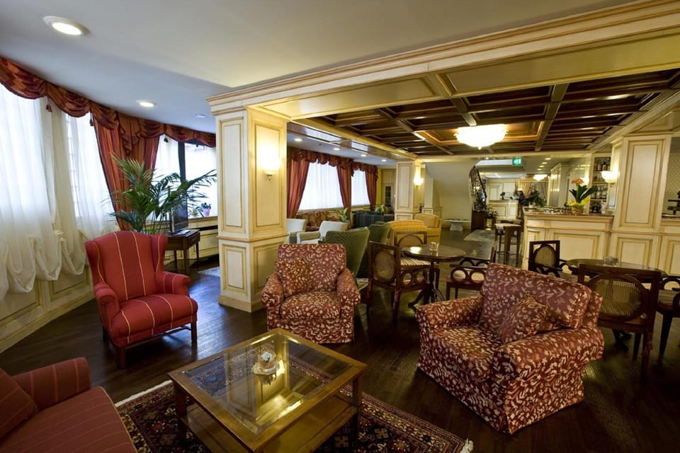 Hotel De La Ville Hotel in Aosta Valley, Italy