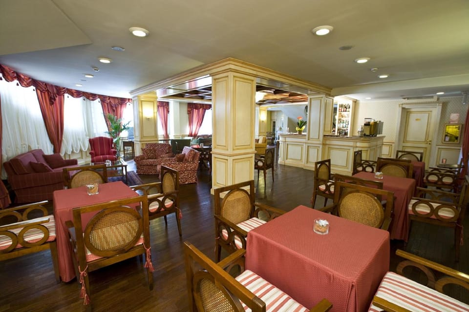 Hotel De La Ville Hotel in Aosta Valley, Italy