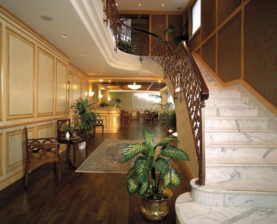 Hotel De La Ville Hotel in Aosta Valley, Italy
