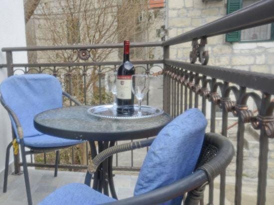 Kuzma Rooms and Apartments Hotel in Split