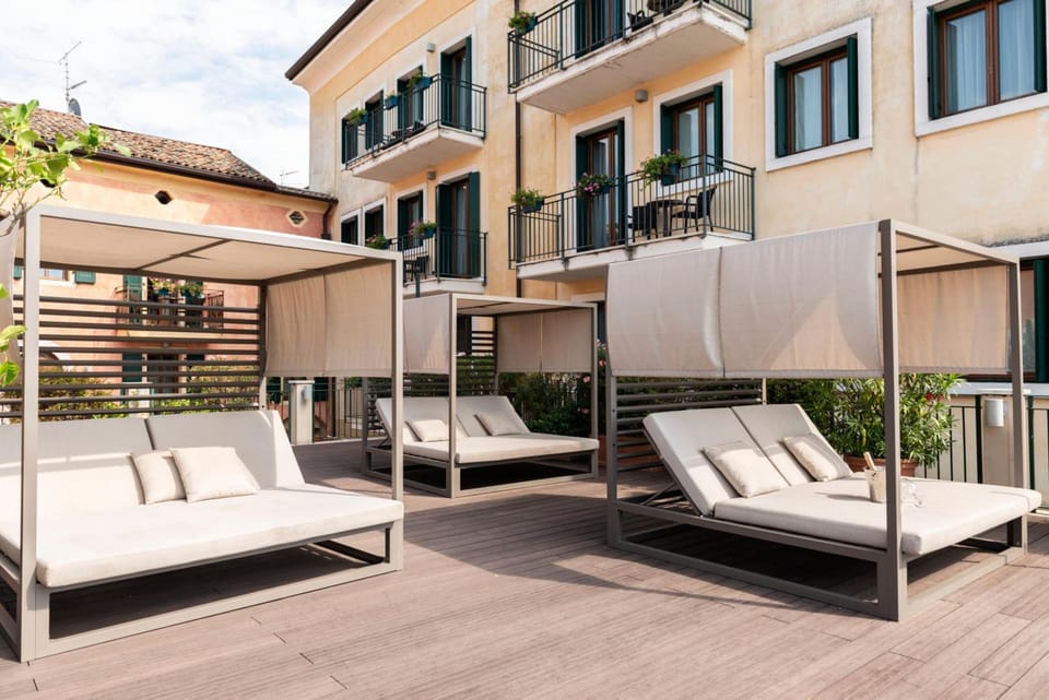 Hotel Del Porto Hotel in Torri del Benaco